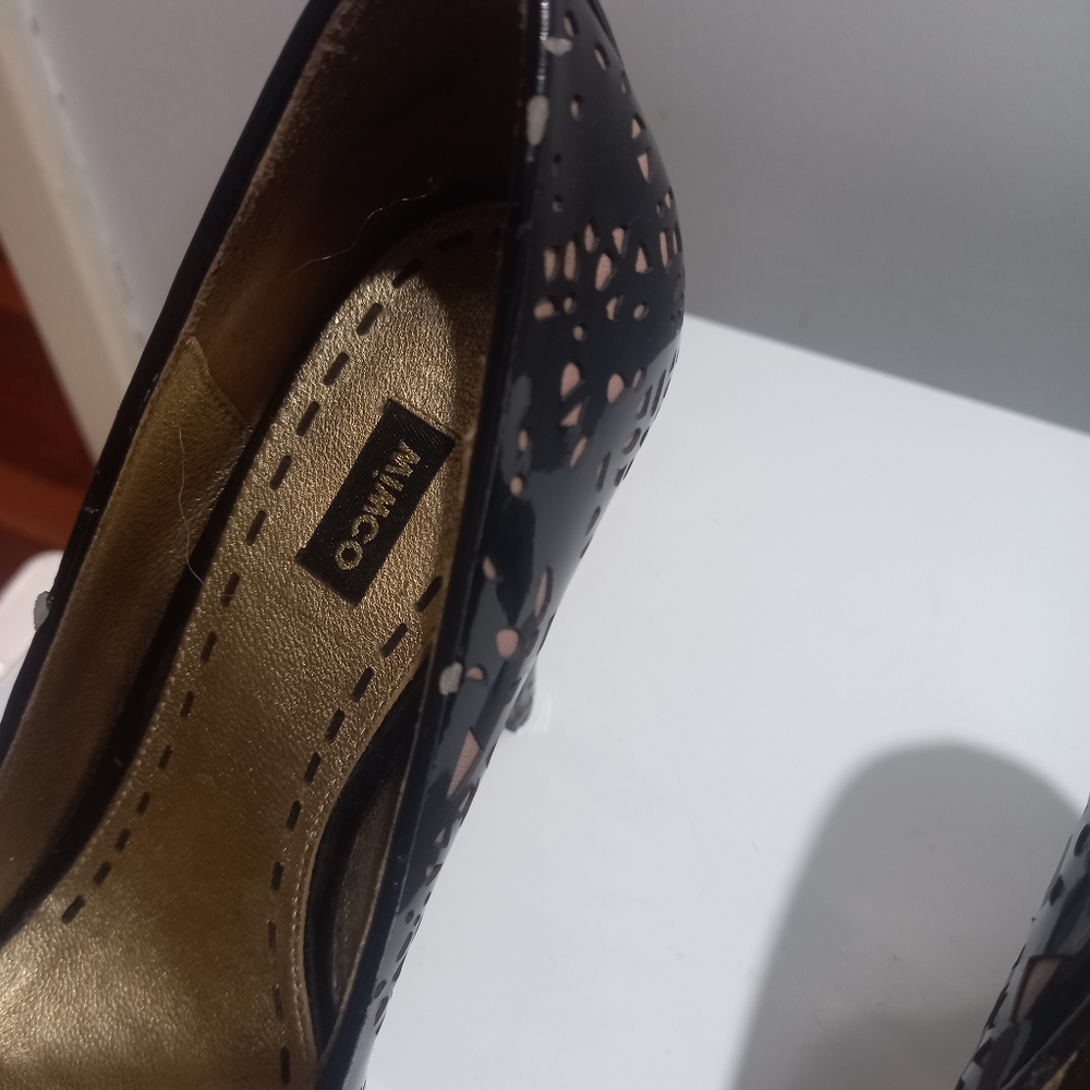 Mimco platform peeptoe heels with patent leather lace look. - Picture 6 of 7